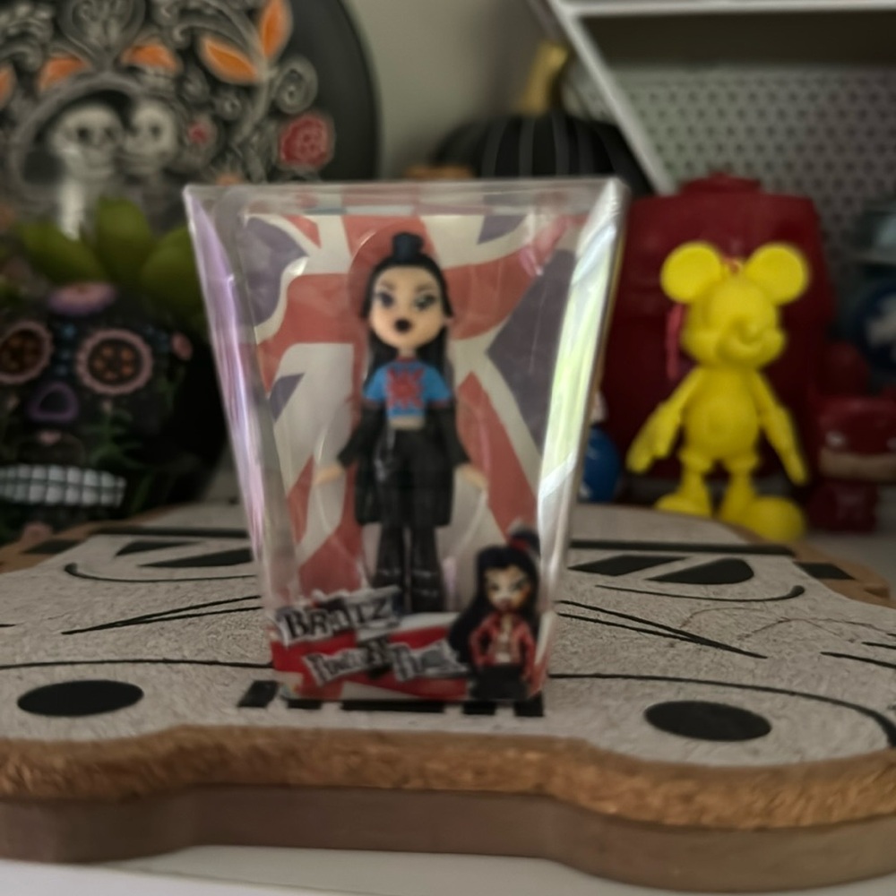 Mini Bratz Pretty N’ Punk